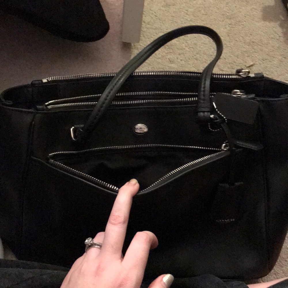 Authentic Coach shoulder bag